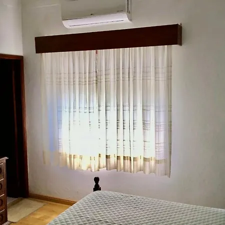 Residencia Beira Baixa 3* מונפורטיניו